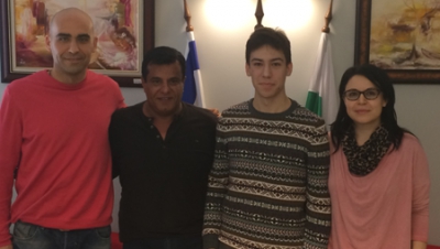 Г-н Авиноам Катриели, Президент на BCCBI и фондация Аз Обичам БГ срещна младия талант Евгени Кайряков и неговите родители