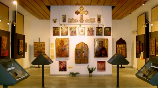 Градската художествена галерия-Пловдив откри обновената си експозиция „Икони“