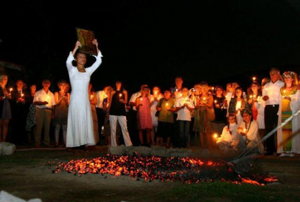 Fire Dancing Nestinars